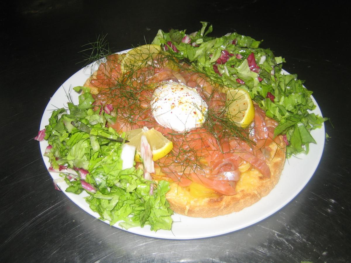 Logis De L'Europe Restaurant Le Cepage 호텔 코르비니 외부 사진